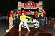 Rallye Český Krumlov: Vyhlášení výsledků pod českokrumlovským zámkem